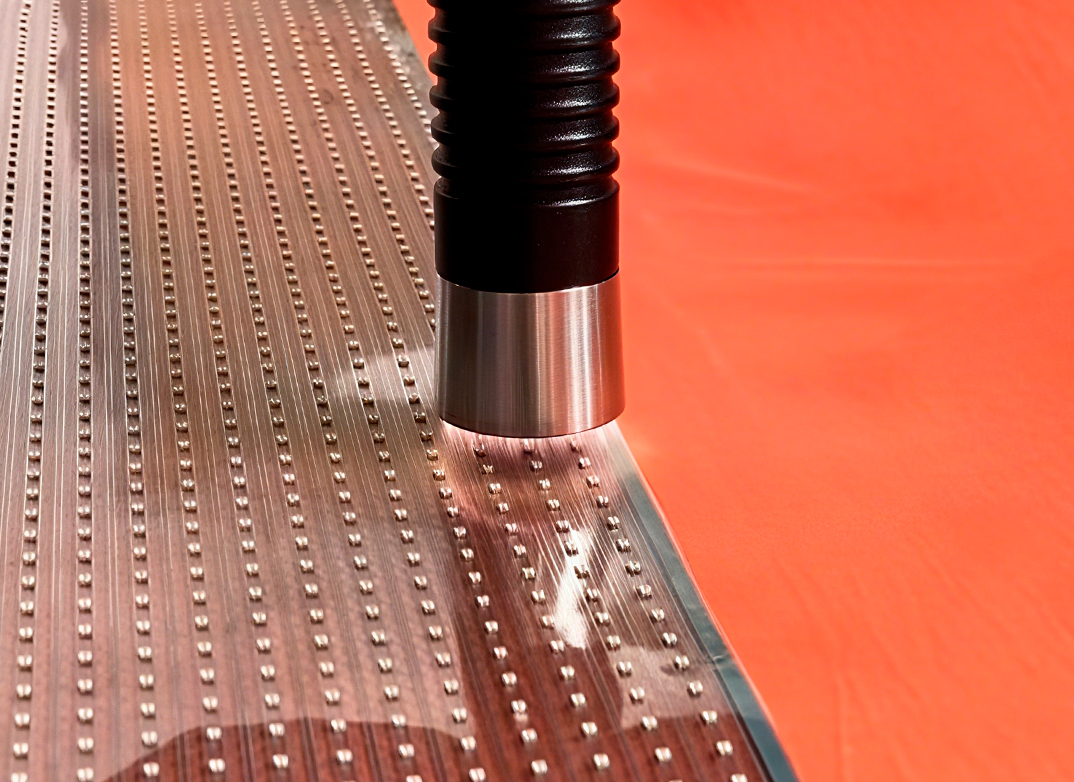 等離子體預(yù)處理工藝在LED芯片固晶/熒光膜貼裝環(huán)節(jié)的突破性應(yīng)用！